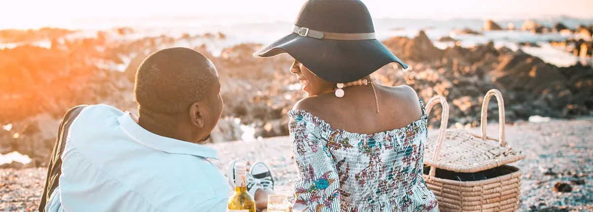what is a relationship coach